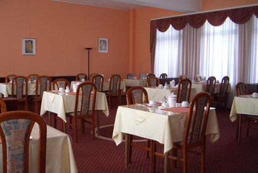 Hotel Alpenblick Garni Uberlingen Restaurant photo