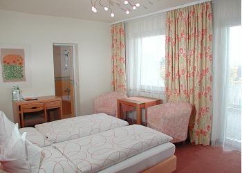 Hotel Alpenblick Garni Uberlingen Room photo
